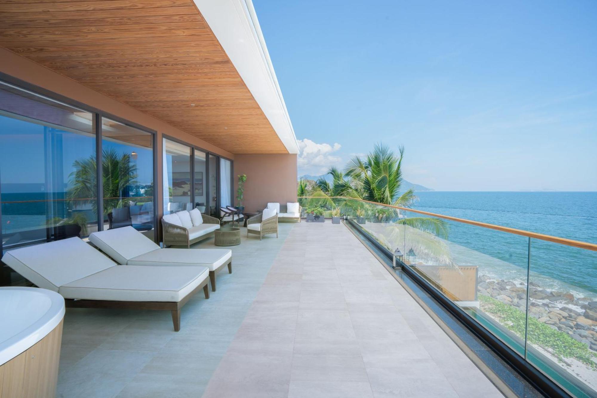 Villa Le Corail, A Gran Melia Hotel Нячанг Экстерьер фото